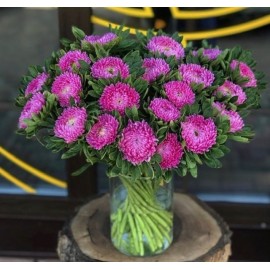 51 Астра в вазе