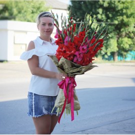 Яркие красавцы 