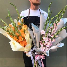 Гладиолусы на первое сентября 