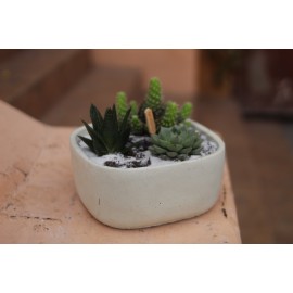 Тройка в бетоне 